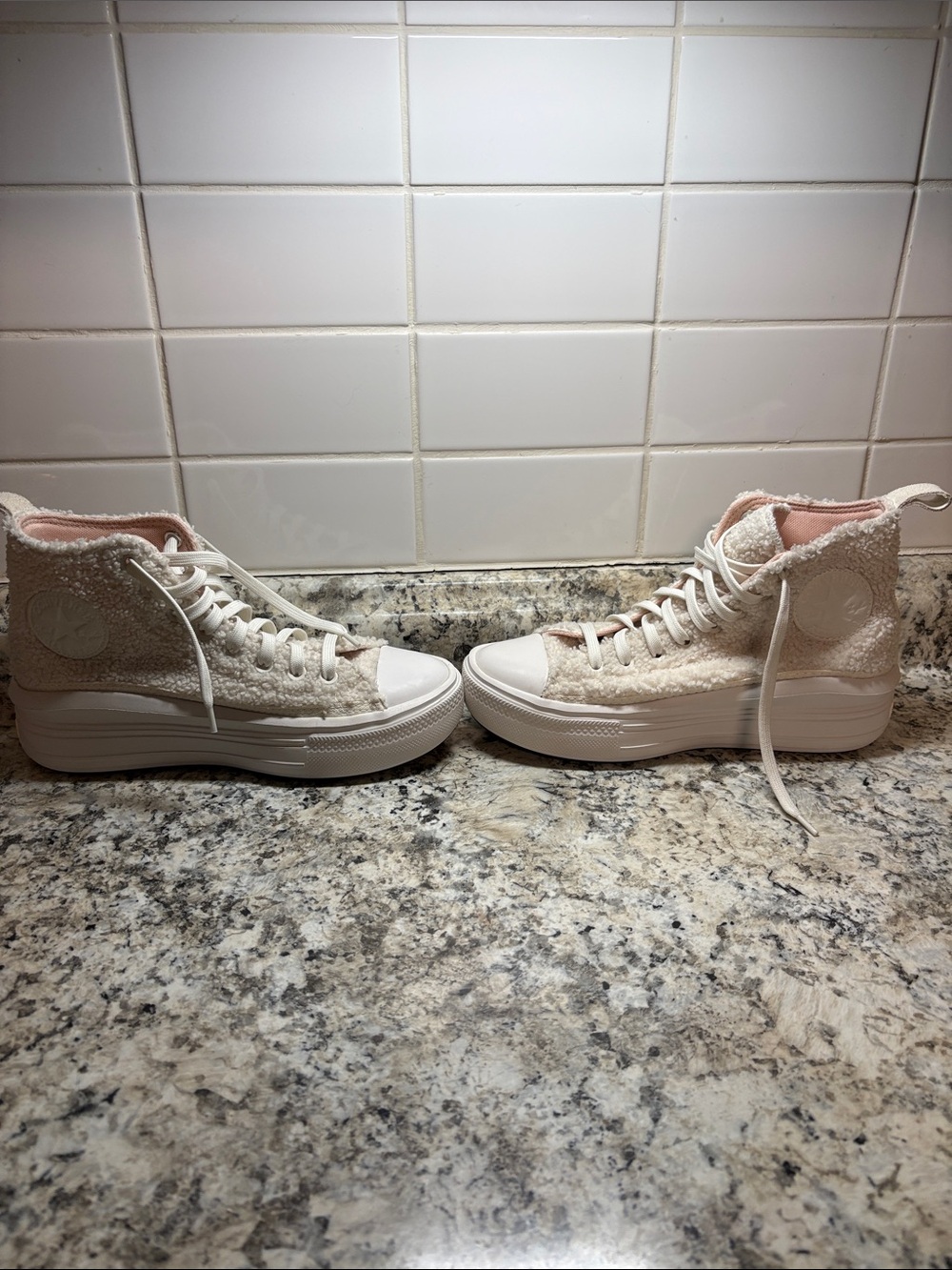 Platform Converse - Picture 4 of 7